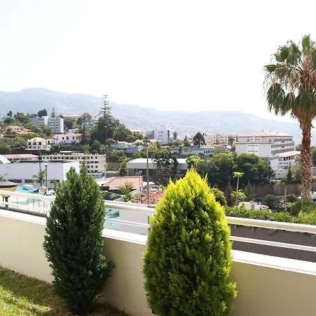 Mericia's Gorgeous View Daire Funchal
